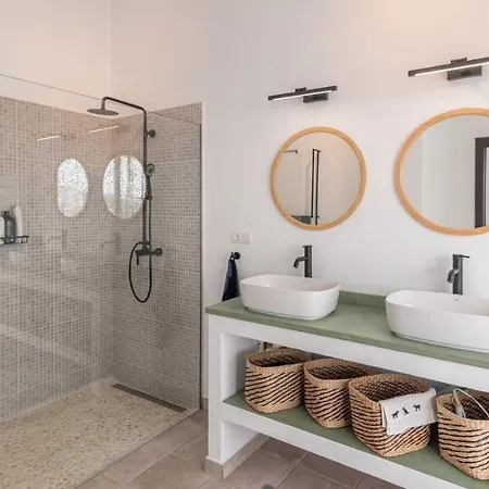 El Cine By Ruralidays Holiday home *